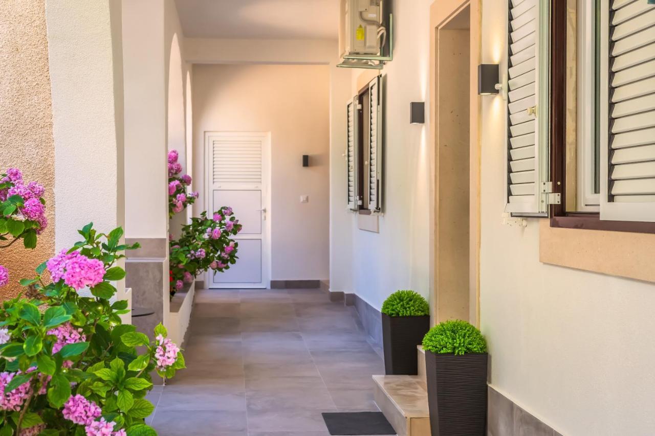 Luxury Sandra Apartment