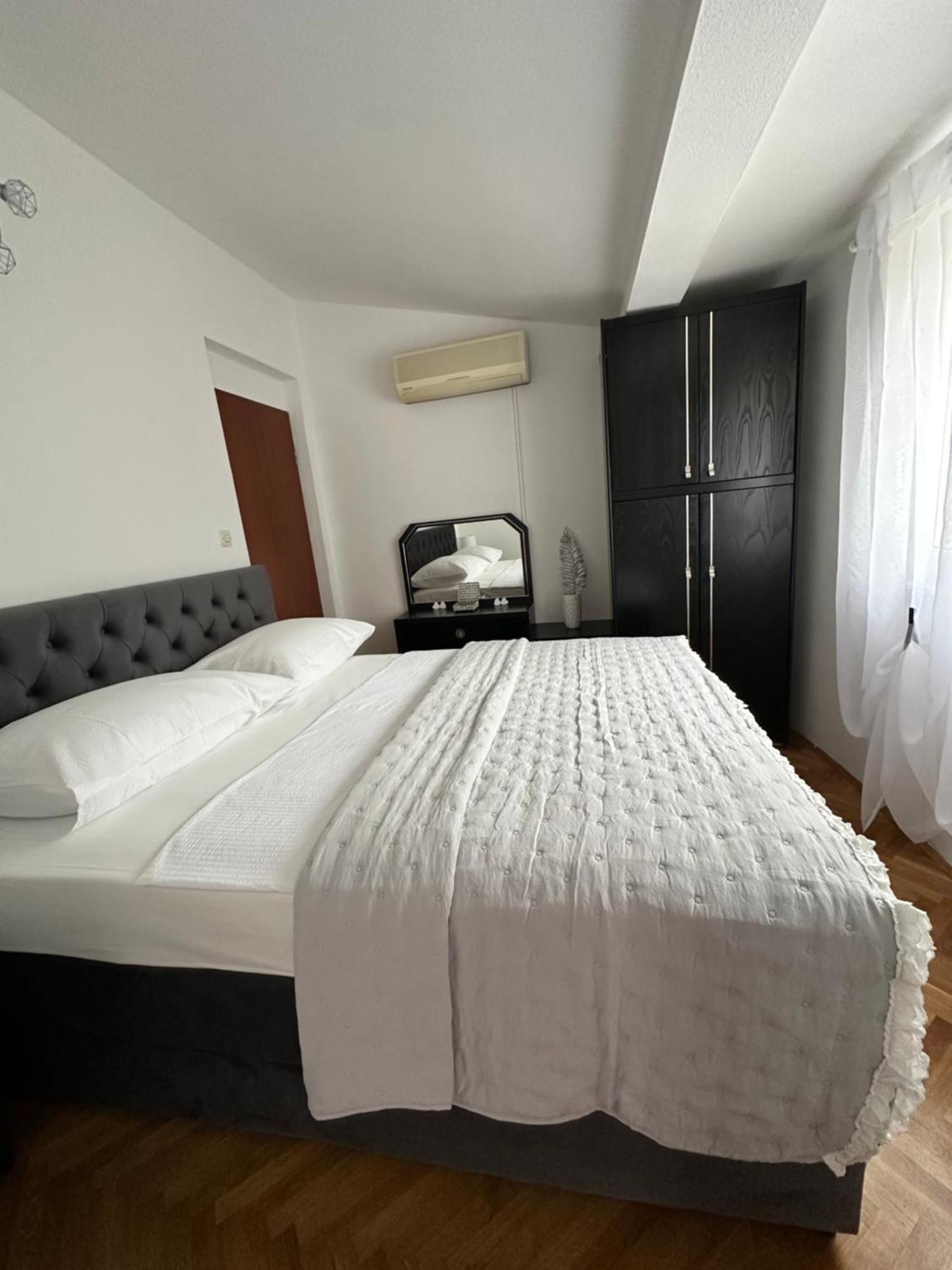 Luxury Sandra * Baška Voda